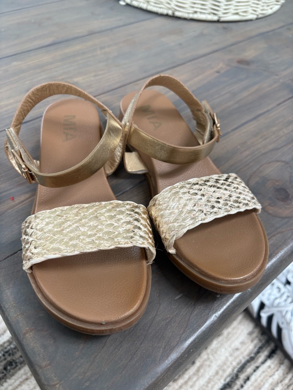 Girls size 1 Gold Braided Strap Sandals by Mia